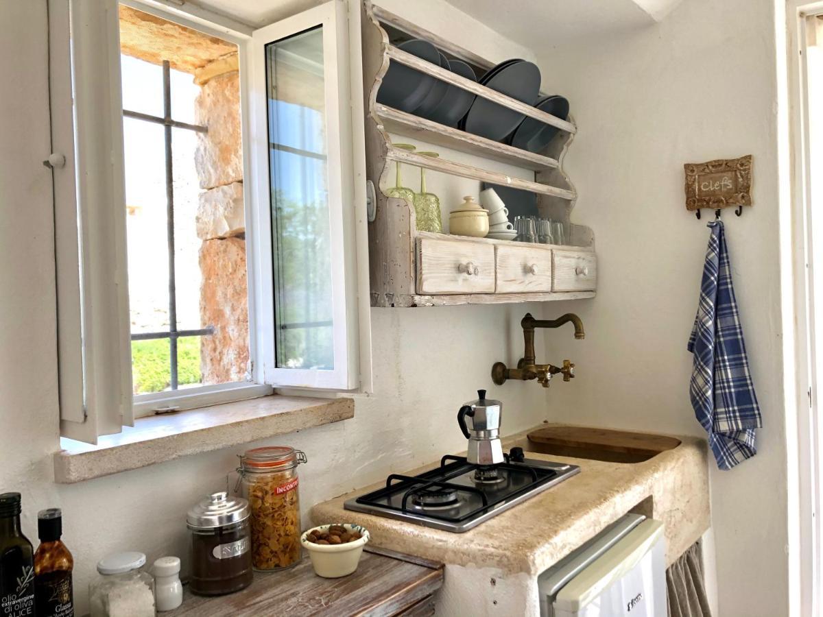 I Trulli Di Alice Villa Челие Месапика Екстериор снимка